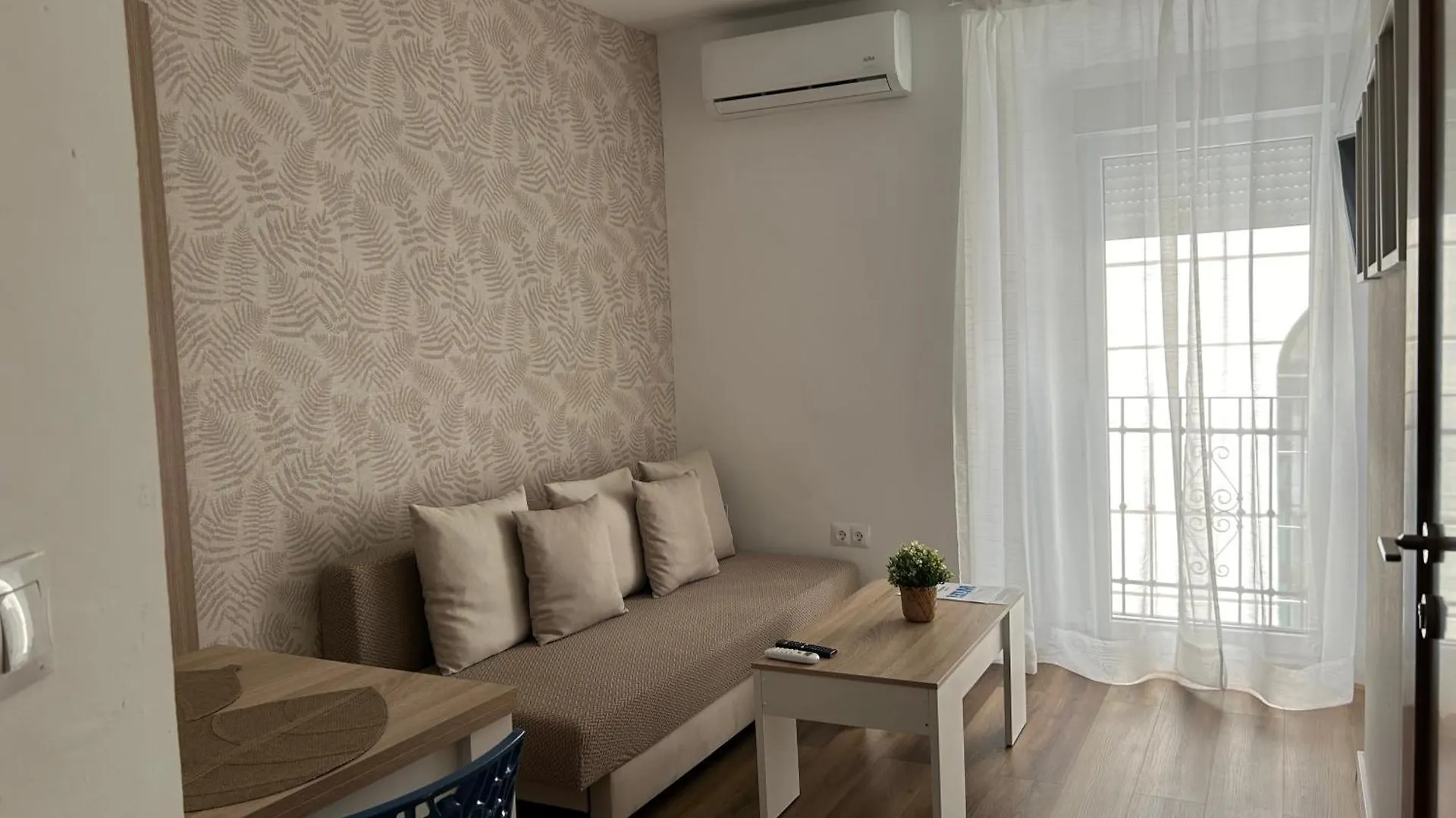 Apartamento Plaza Aurora, Casa en el Centro Histórico Málaga