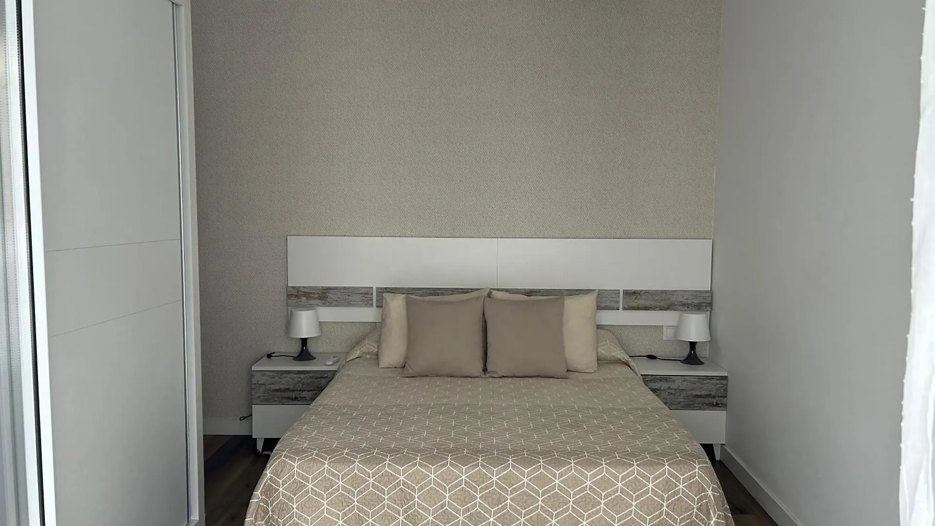 Apartamento Plaza Aurora, Casa en el Centro Histórico Málaga