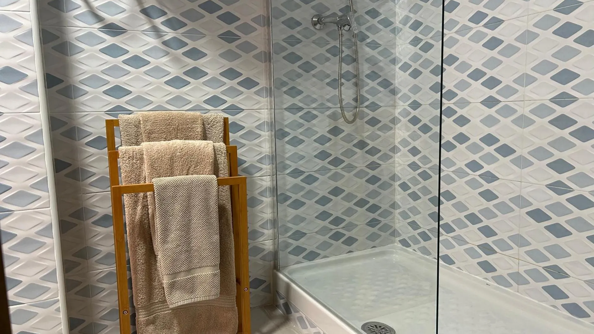 Apartamento Plaza Aurora, Casa en el Centro Histórico Málaga España